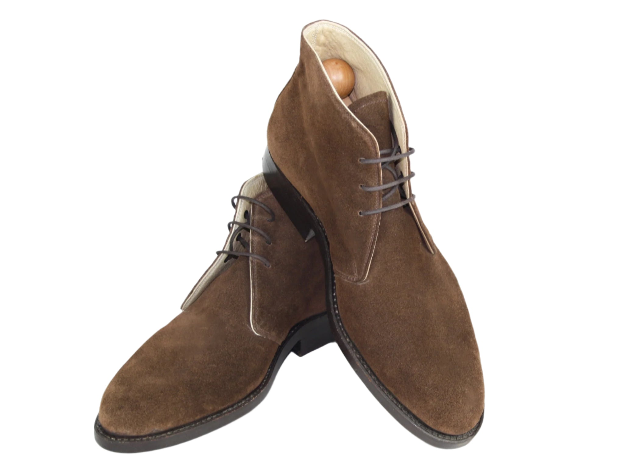 Dark brown suede Chukka model