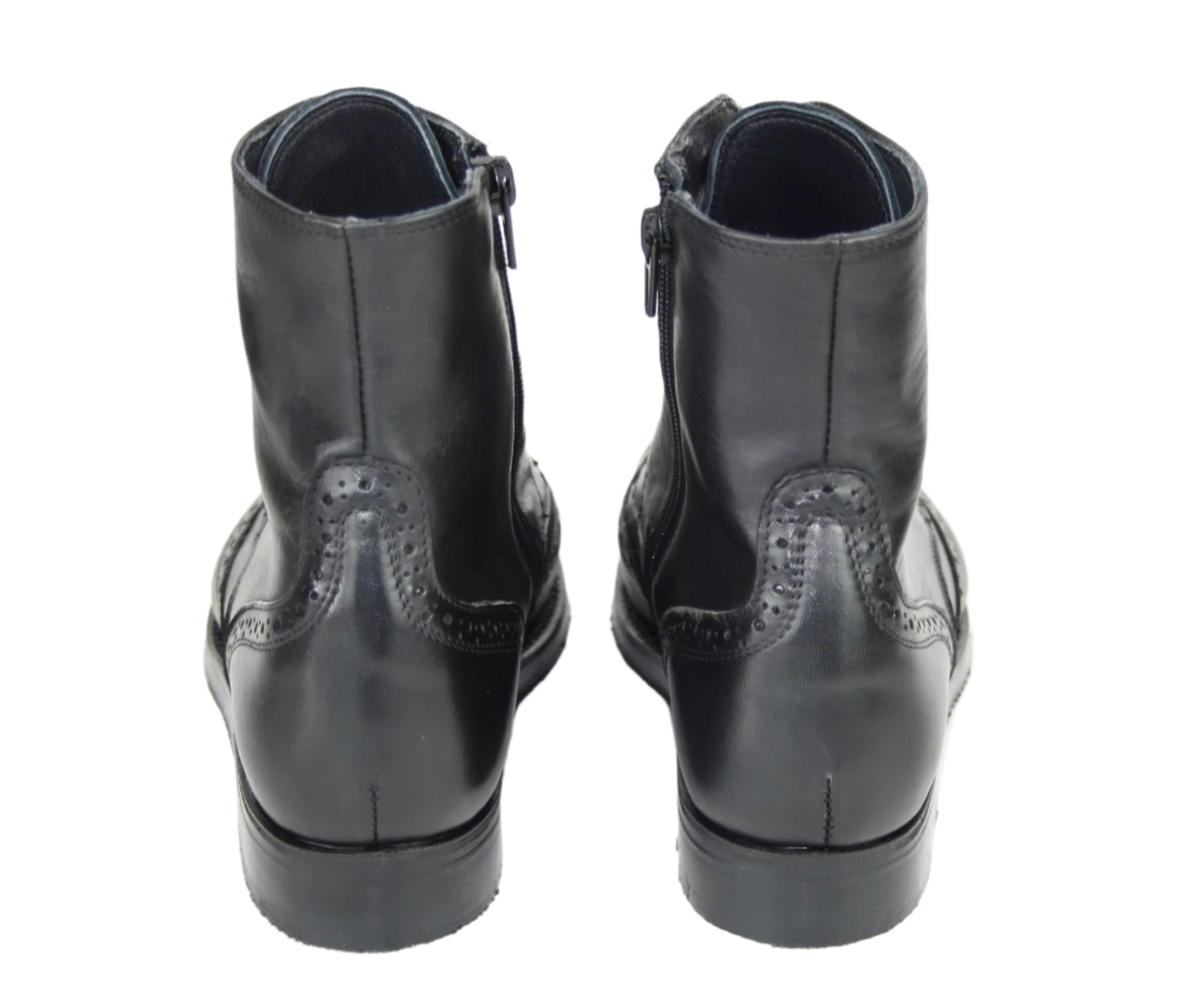 lassic black high-top boot