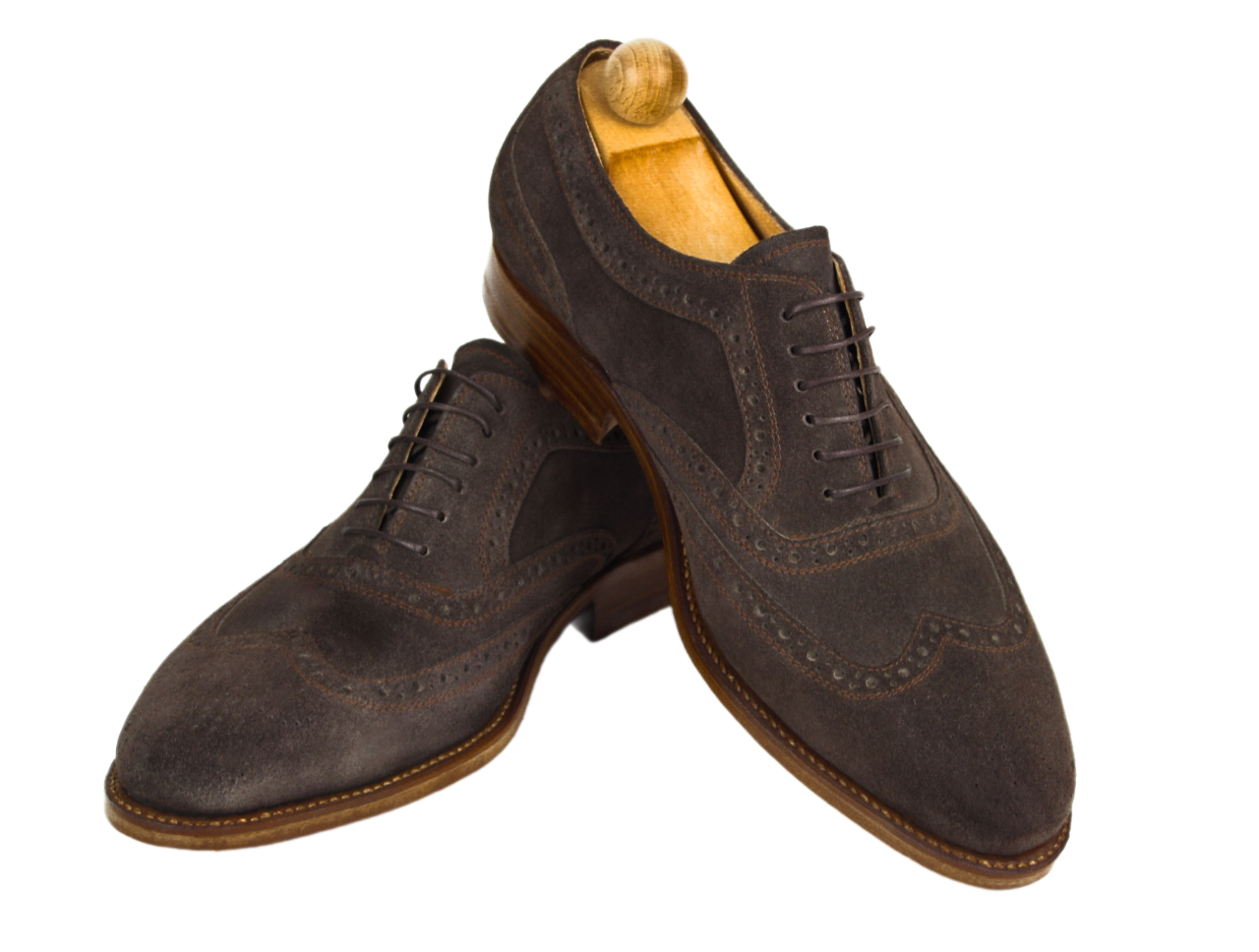 Classic mocha suede London model