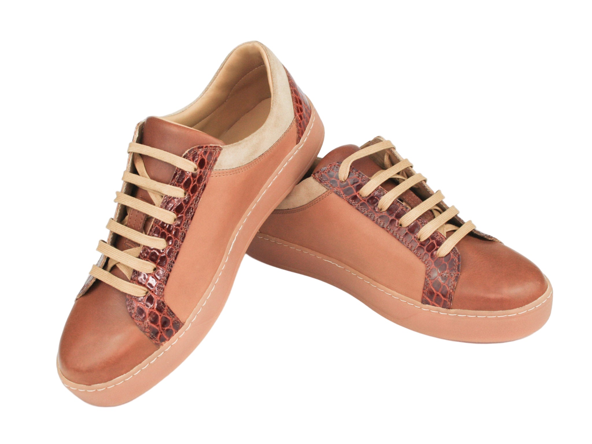 Exclusive brown sneaker, combined with crocodile and suede leather, with beige sole
