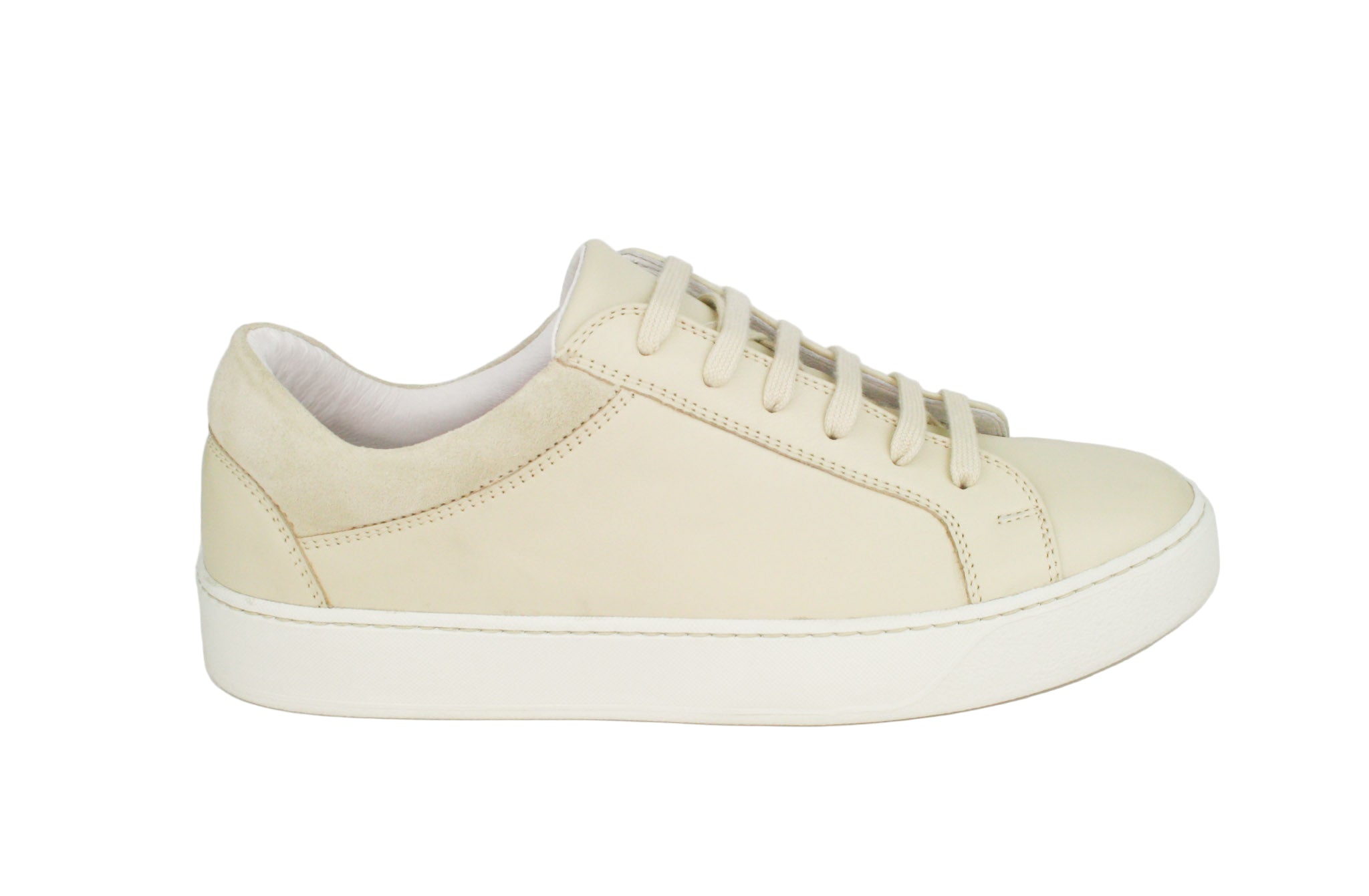 Exclusive beige sneaker