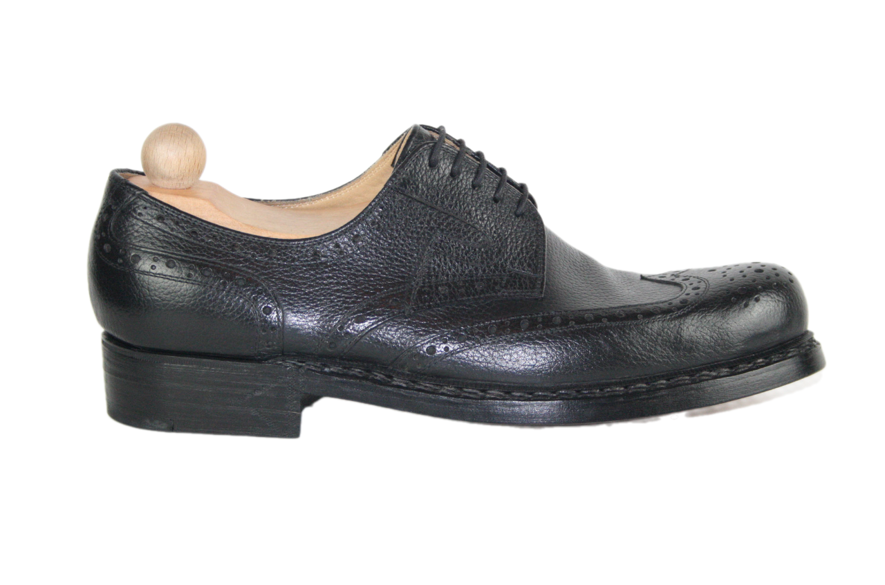 Classic black Budapest model